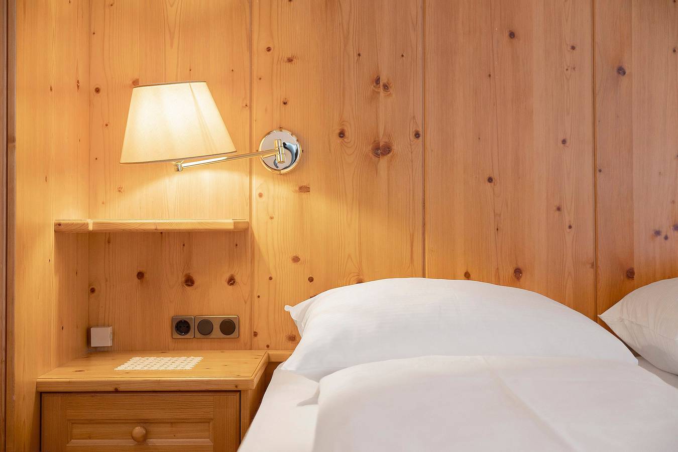 Appartamento intero, Appartamento 'Mupan Genziana Monolokal' con Vista Montagna, Balcone e Wi-Fi in San Vigilio di Marebbe, Marebbe