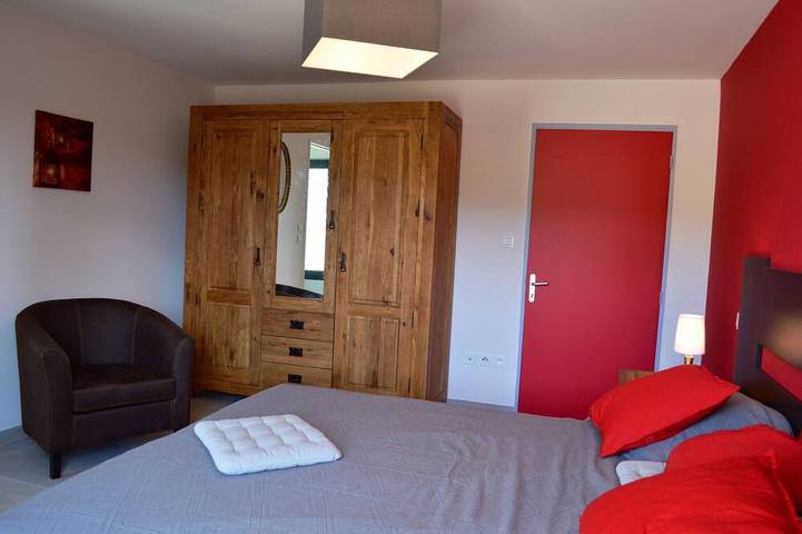 Location de vacances pour 10 personnes, avec jardin à Saint-Remèze - 4