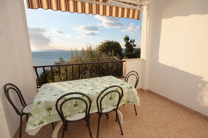 Ferienwohnung für 4 Personen, mit Balkon/Terrasse in Tucepi