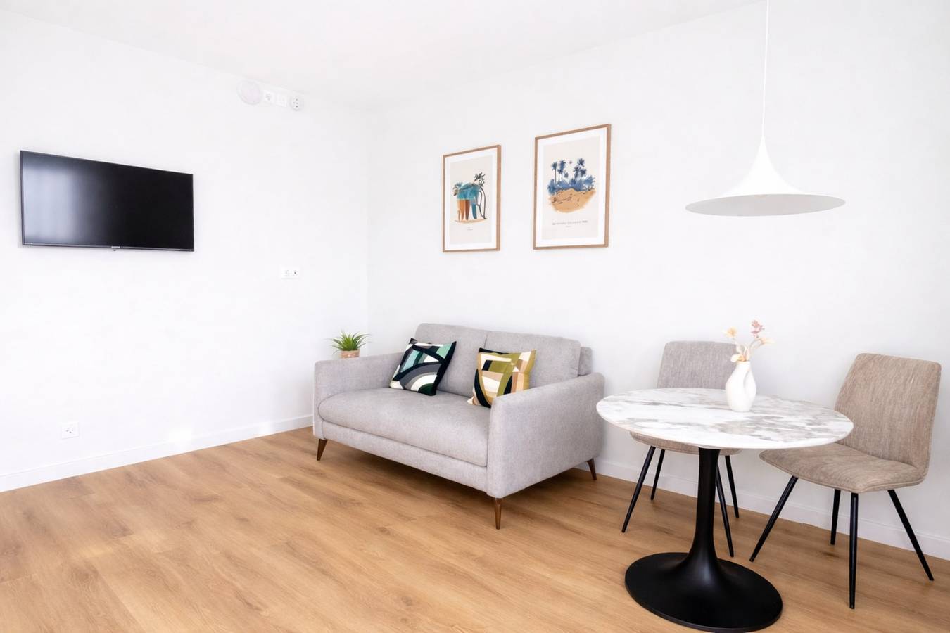 Appartement entier, Nid Douillet aux Portes de Bordeaux – Calme & Design in Pessac, Région de Bordeaux