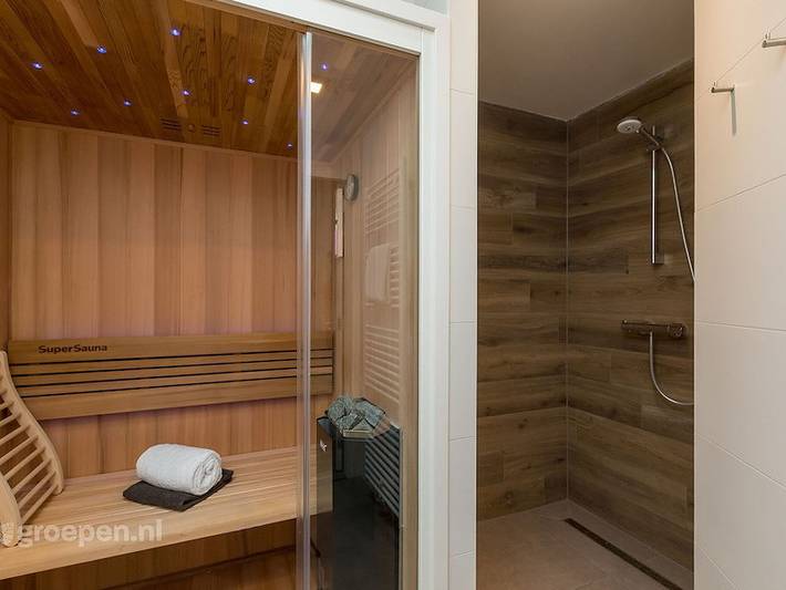 Ferienhaus für 6 Personen, mit Balkon/Terrasse und Terrasse sowie Sauna in Oostkapelle - 4