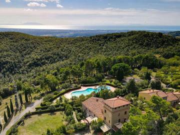 Resort per 5 Persone in Riparbella, Costa degli Etruschi, Foto 2