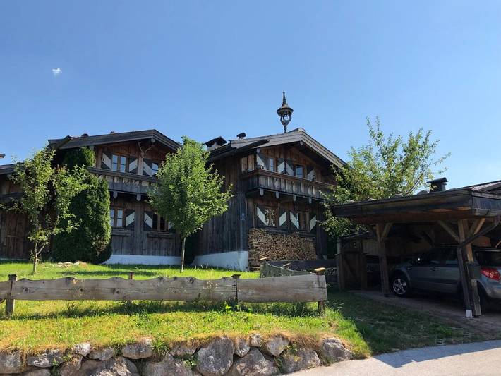 Chalet voor 6 personen, with uitzicht and sauna as well as tuin in St. Johann in Tirol