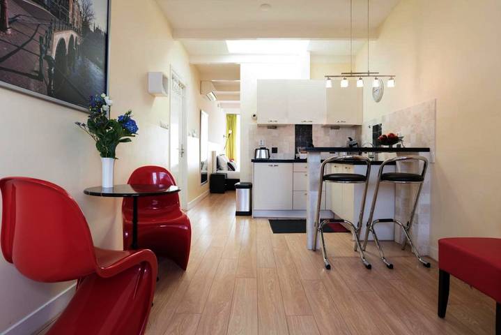 Appartement voor 4 personen, met uitzicht in Amsterdam West
