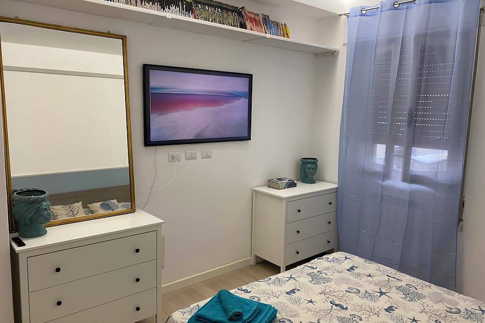 2 bedroom private vacation home in carrara in Marina di Carrara, Carrara