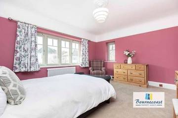 Holiday Home for 10 People in Boscombe, Christchurch, Photo 4