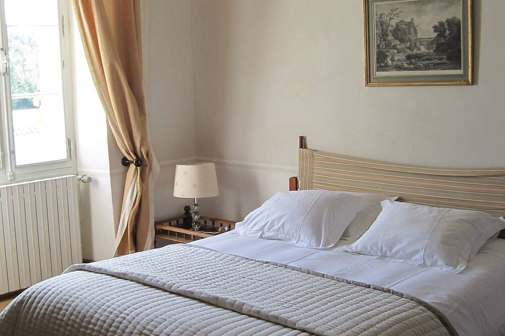 Fabuleuse propriété de 18 chambres avec piscine chauffée et jardin clos in Lambesc, Région d'Aix-en-Provence