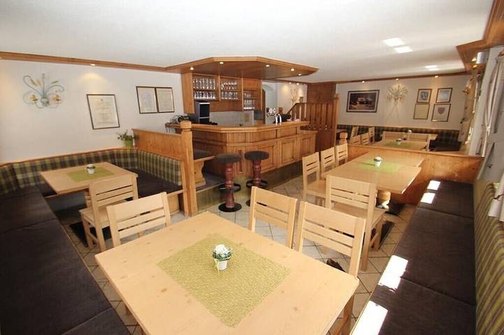 Ferienhaus für 47 Personen, mit Balkon und Garten im Pitztal