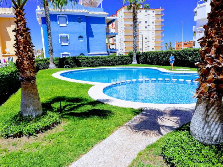 Location de vacances pour 6 personnes, avec jardin et piscine dans Costa de Valencia
