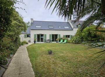 Gîte pour 6 personnes, avec jardin et terrasse à Santec