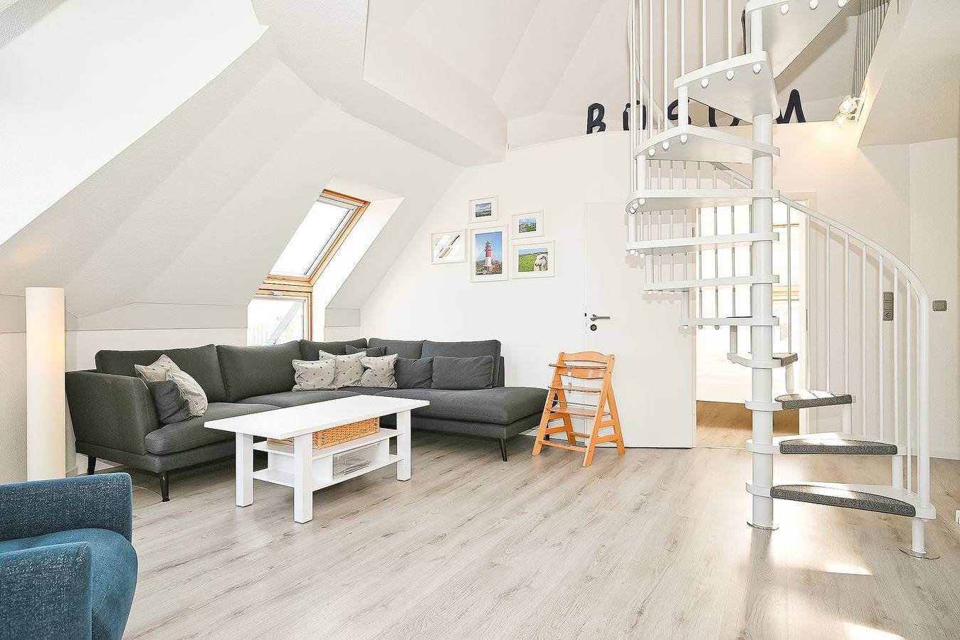 Ganze Wohnung, Küstentraum: Gemütliche Maisonette-Wohnung mit Schwimmbadnutzung in Büsum, Nordseeküste