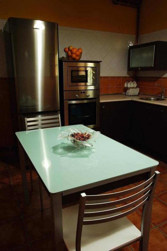 Chalet para 6 personas, con balcón y jardín en Valles Pasiegos - 4