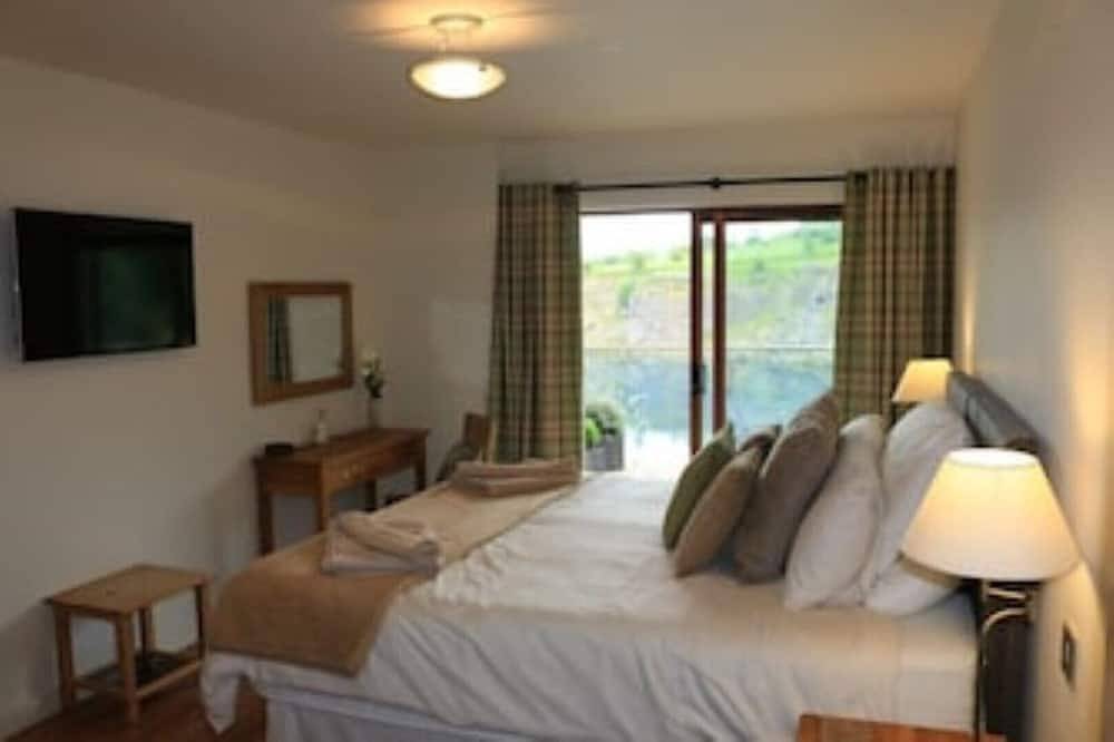 Luxury, dog friendly, edge of Lake District holiday cottage in Lancashire