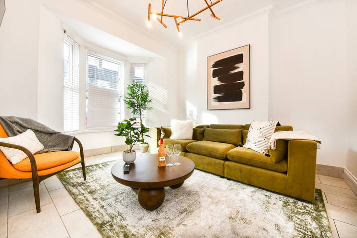 Holiday rental for 6 people, with Garden in Cardiff