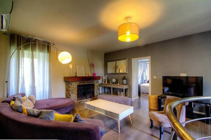 700 meters from the ocean, House with volleyball, pétanque, badminton, ping-pong, and swings in Santa-Lucia-di-Moriani, Corte region