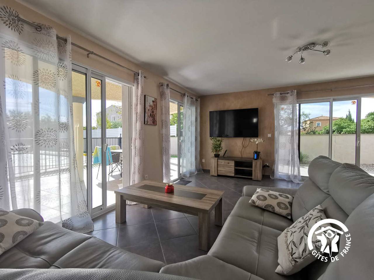 T'Cheu Nous in Pomérols, Côte d'Améthyste