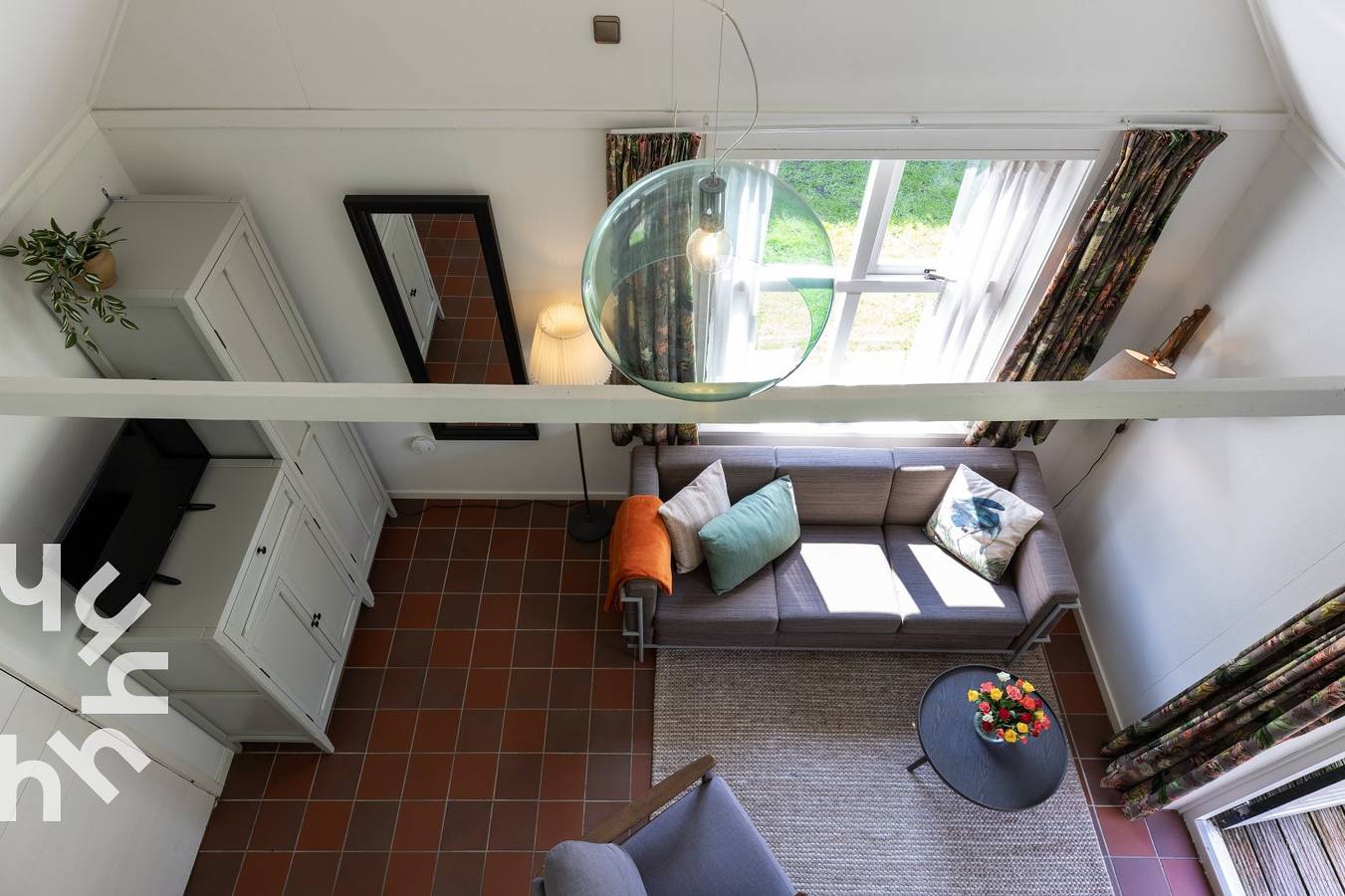 Beautifully situated 2 person holiday home with view on nature reserve in Giethoorn in Giethoorn, National Park Weerribben-Wieden