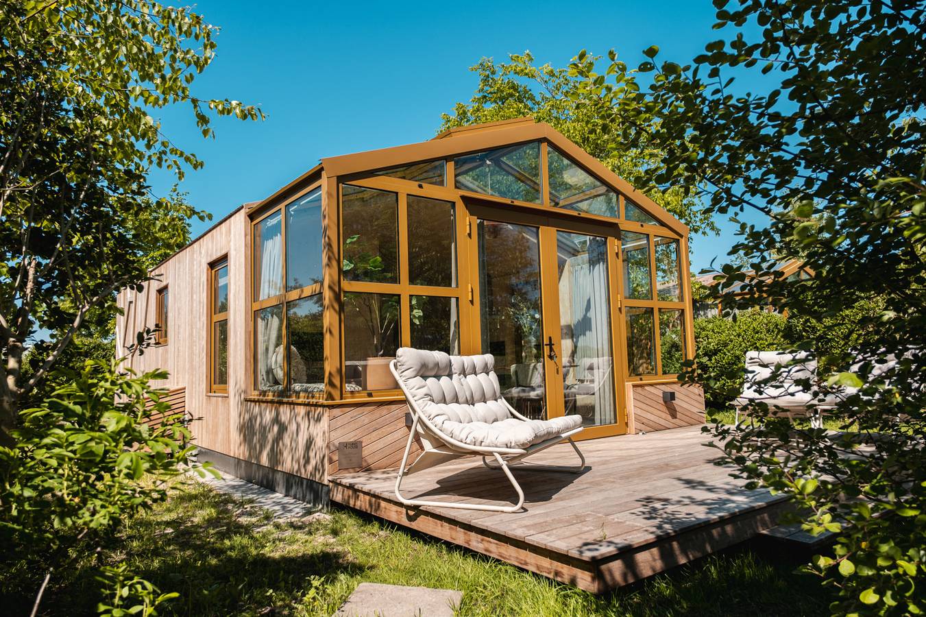 Luxuriöses 4-Personen-Ferienhaus auf einem Ferienpark in Scherpenzeel in Nationalpark Weerribben-Wieden