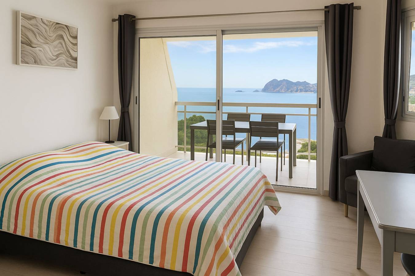 Apartamento entero, Luminous apartment with sea view in La Ciotat in La Ciotat, Marsella region