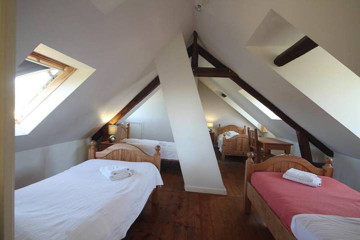 Location de vacances pour 8 personnes, avec terrasse et jardin à Vattetot-sur-Mer - 4