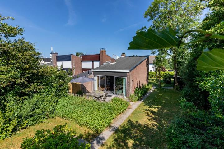 Vakantiewoning voor 6 personen, met terras en tuin, kindvriendelijk in Nieuwvliet
