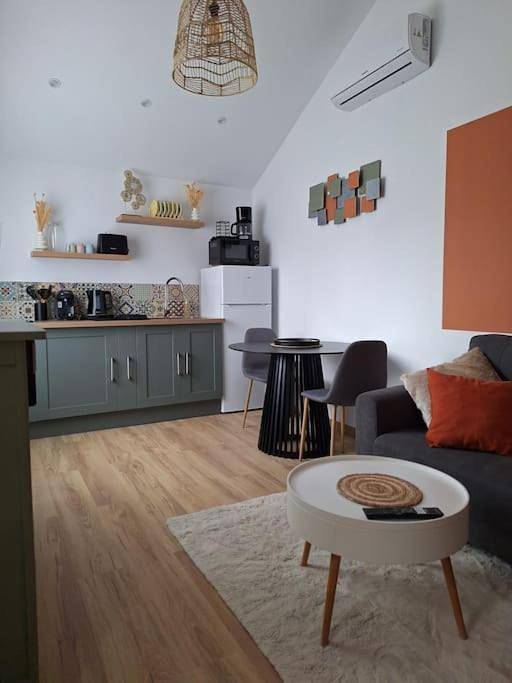 Gîte pour 2 personnes, avec jardin et terrasse à Caudebec-lès-Elbeuf