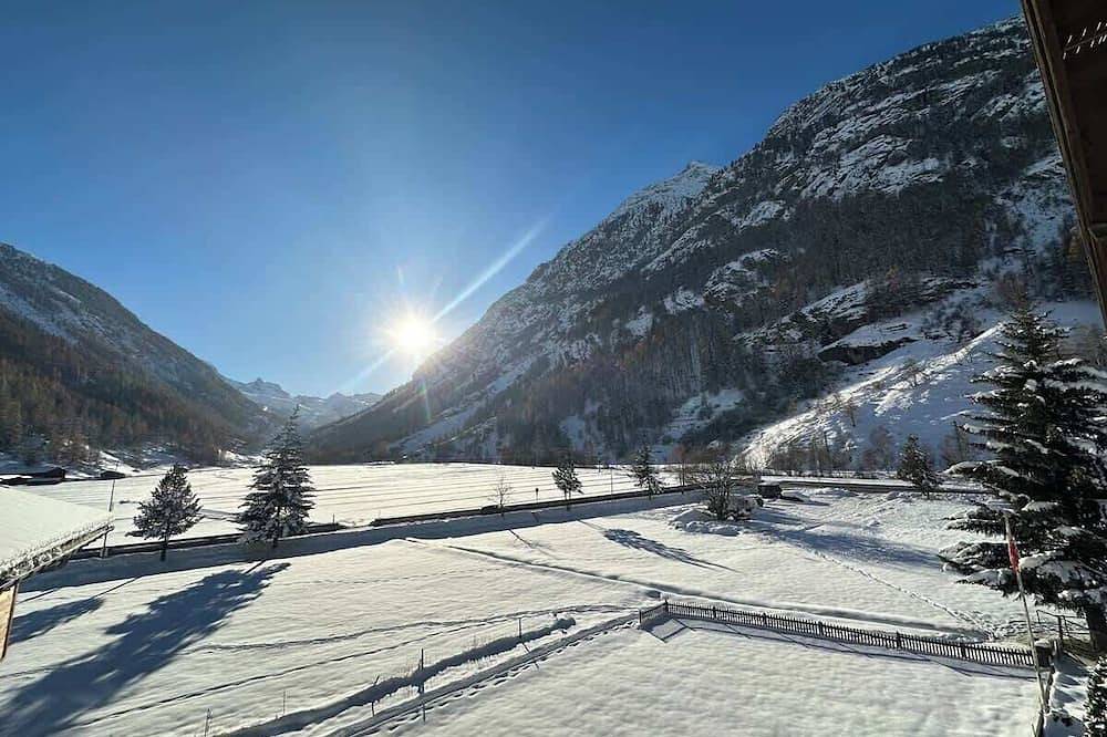 Ganze Wohnung, Studio mit Terrasse und Panorama in Täsch, Walliser Alpen