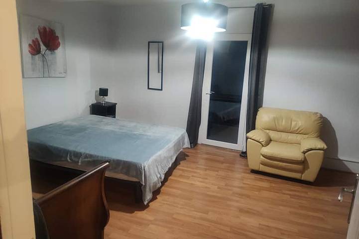 Location de vacances pour 9 personnes, avec balcon à Castillon-en-Couserans - 4