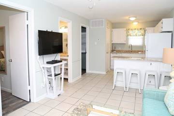 Beach Rental for 6 Guests in Gulf Shores, Mobile Bay, Picture 2