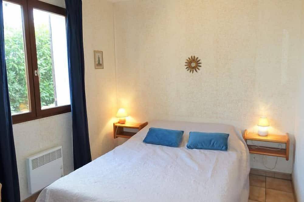 Les Hauts de Grimmal by Interhome in Salles-d'Aude, Narbonne und Umgebung