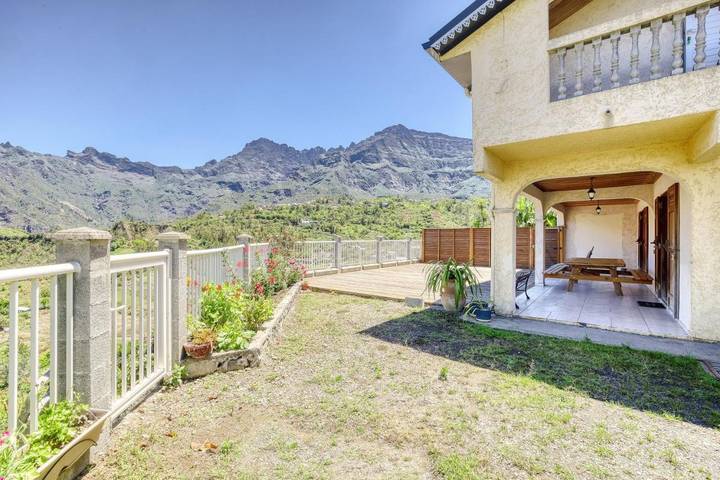 Location de vacances pour 13 personnes, avec jardin et vue à Cilaos - 3