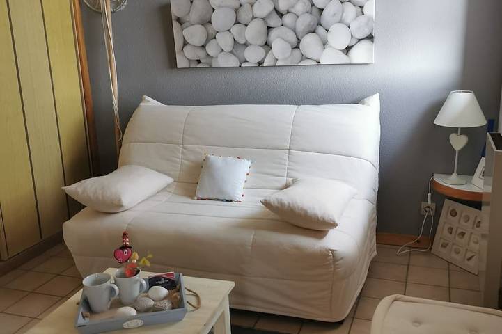 Entire apartment, Charming apartment in Vaux-sur-Mer, Côte de Beauté