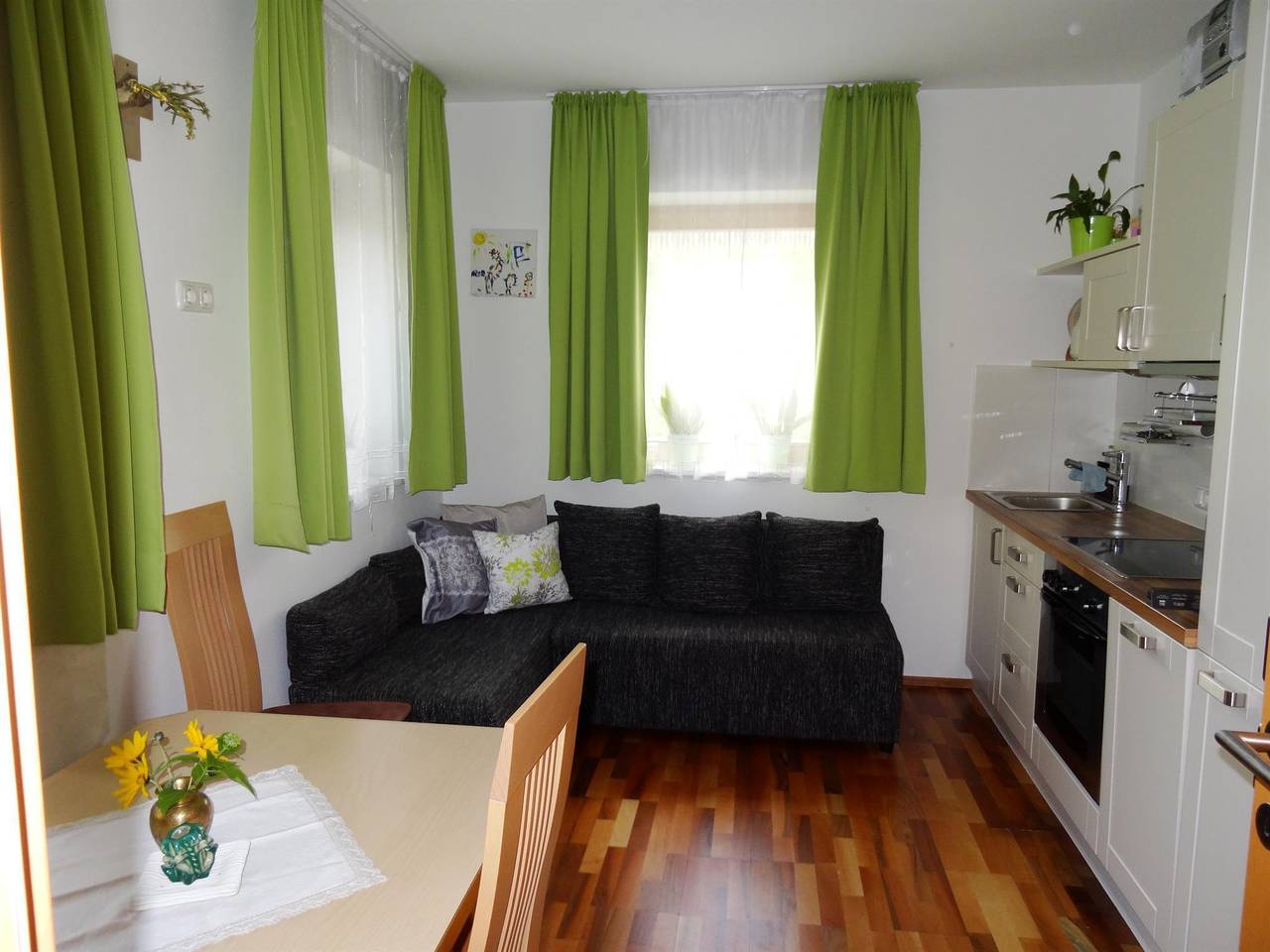 Ganze Ferienwohnung, Appartement/Fewo, Bad, Wc, 1 Schlafraum in Villgratner Berge, Heinfels