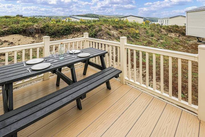 Static caravan for 6 people in Cardigan Bay