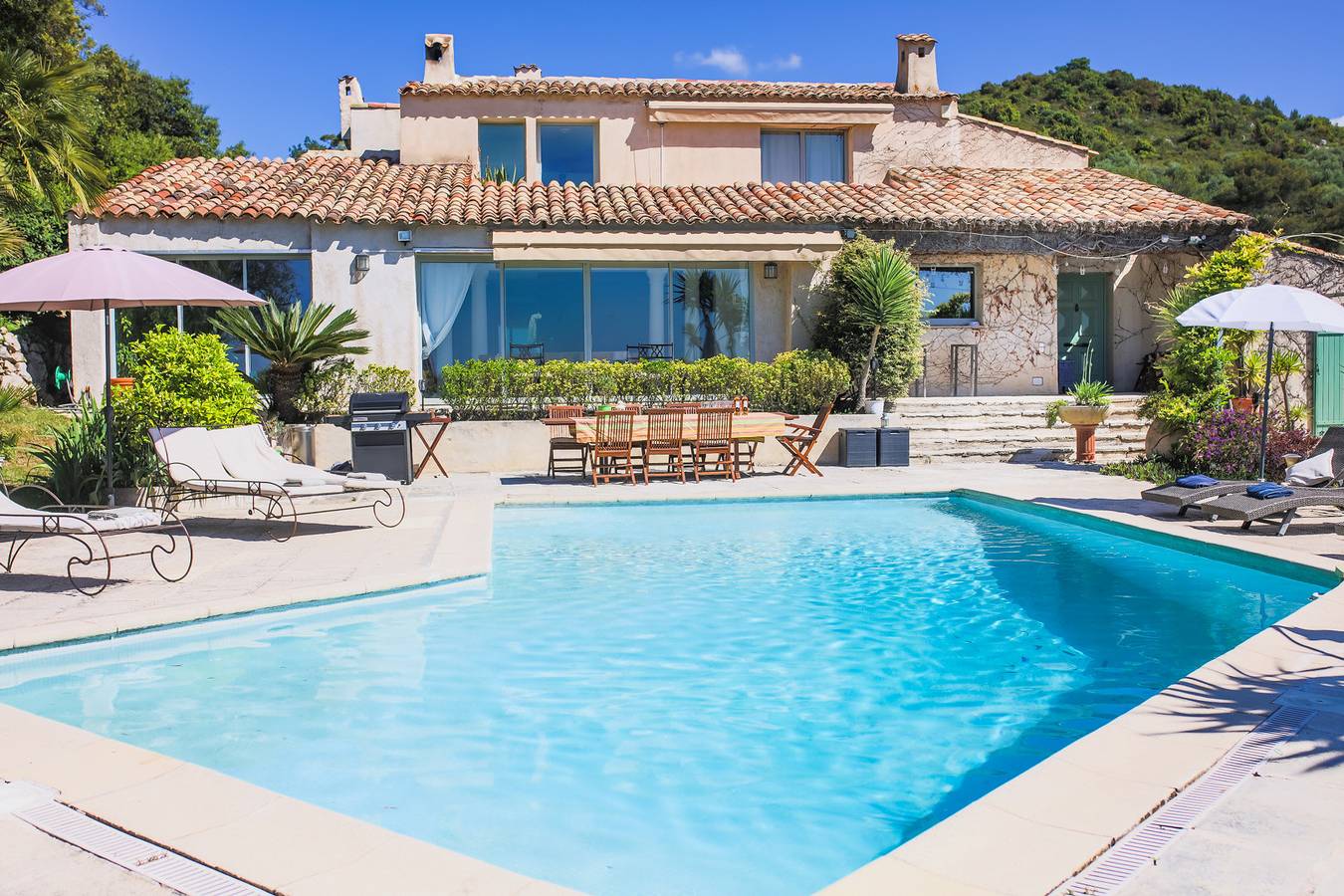 Lou Mas Soubran by Riviera Holiday Homes in Nice (France), Mediterranean Coast (France)