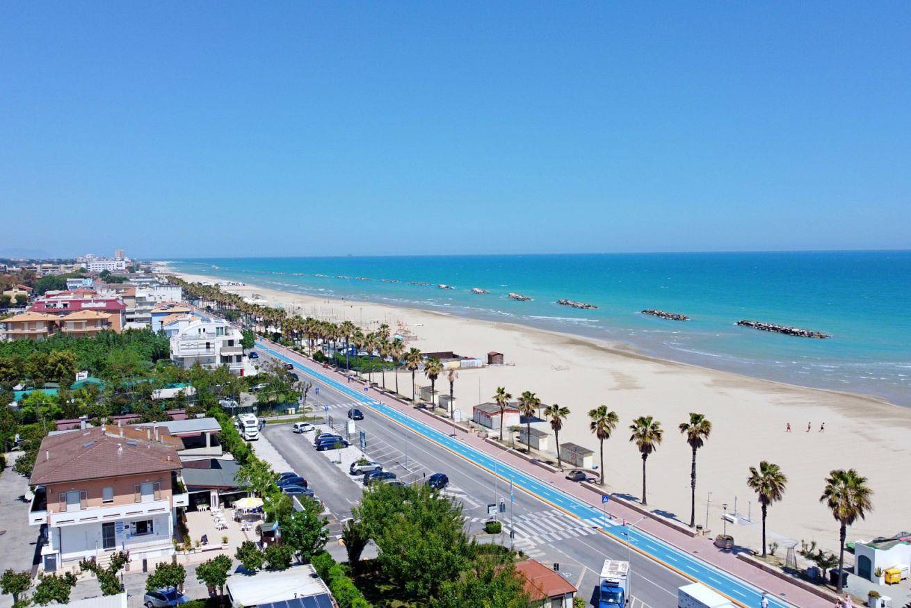 Appartement entier, Modern Studio near the Beach in Fermo, Province de Fermo