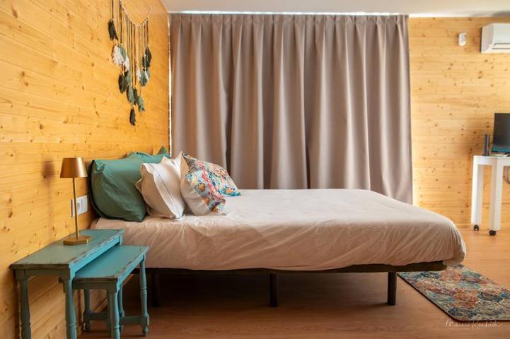 Maison d’hôte pour 3 personnes, avec bassin pour enfant et terrasse ainsi que vue et jardin, animaux acceptés à Vila Praia de Ancora - 3