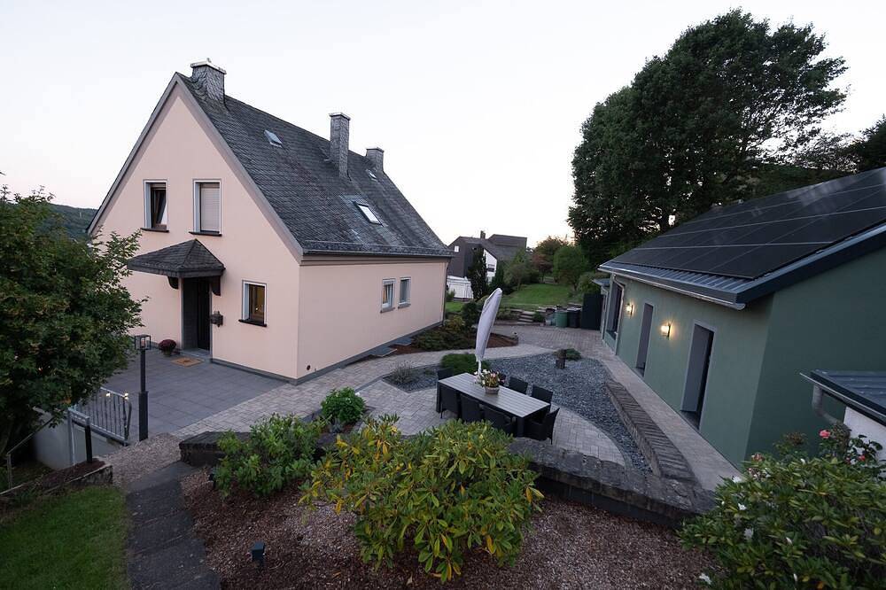 Eifellodge am roten Sandberg in Prüm, Naturpark Hohes Venn-Eifel