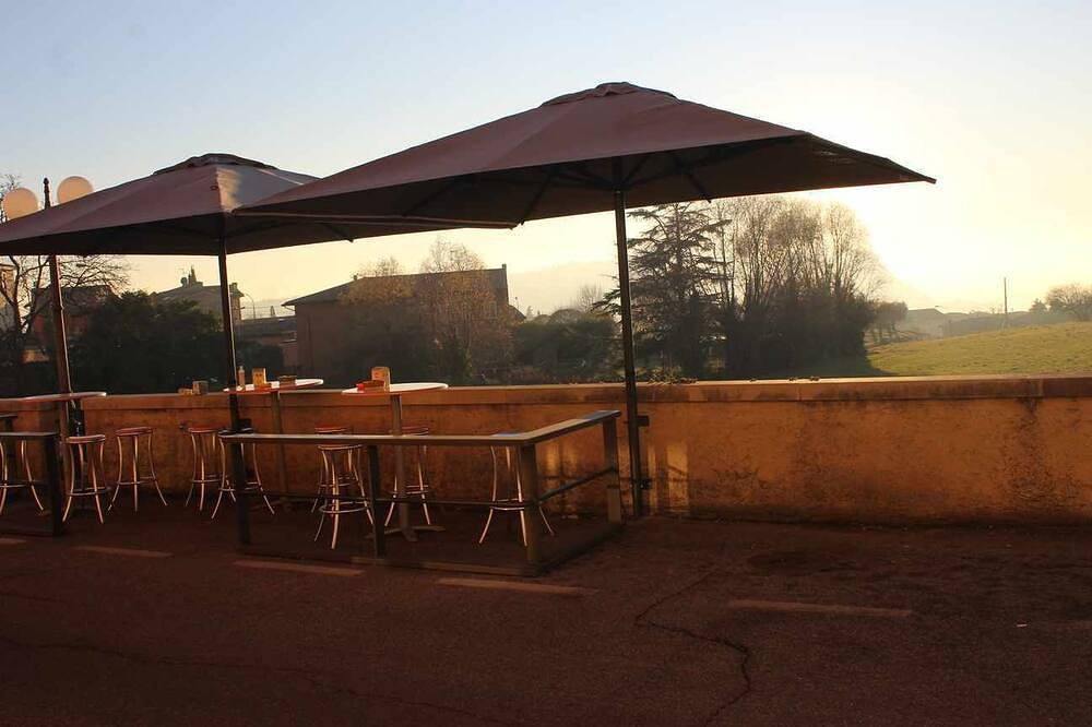 Ganze Wohnung, Dimora Belvedere - Rustico mit Seeblick, Wifi in Costermano, Gardasee-Berge