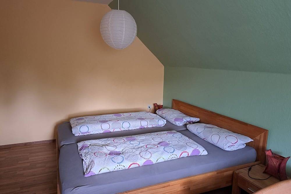 Ganze Wohnung, Gemütliche große Ferienwohnung, Haustierfreundlich, ideal f. Kinder, in Moorweg, Nordseeküste