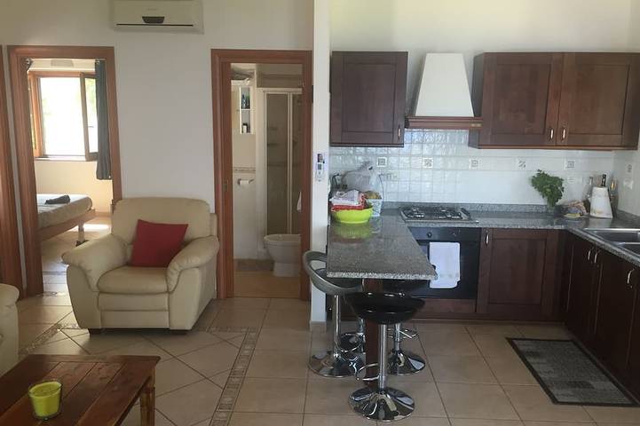 Location de vacances pour 5 personnes, avec Balcon ainsi que Jacuzzi et Jardin à Zambrone - 4