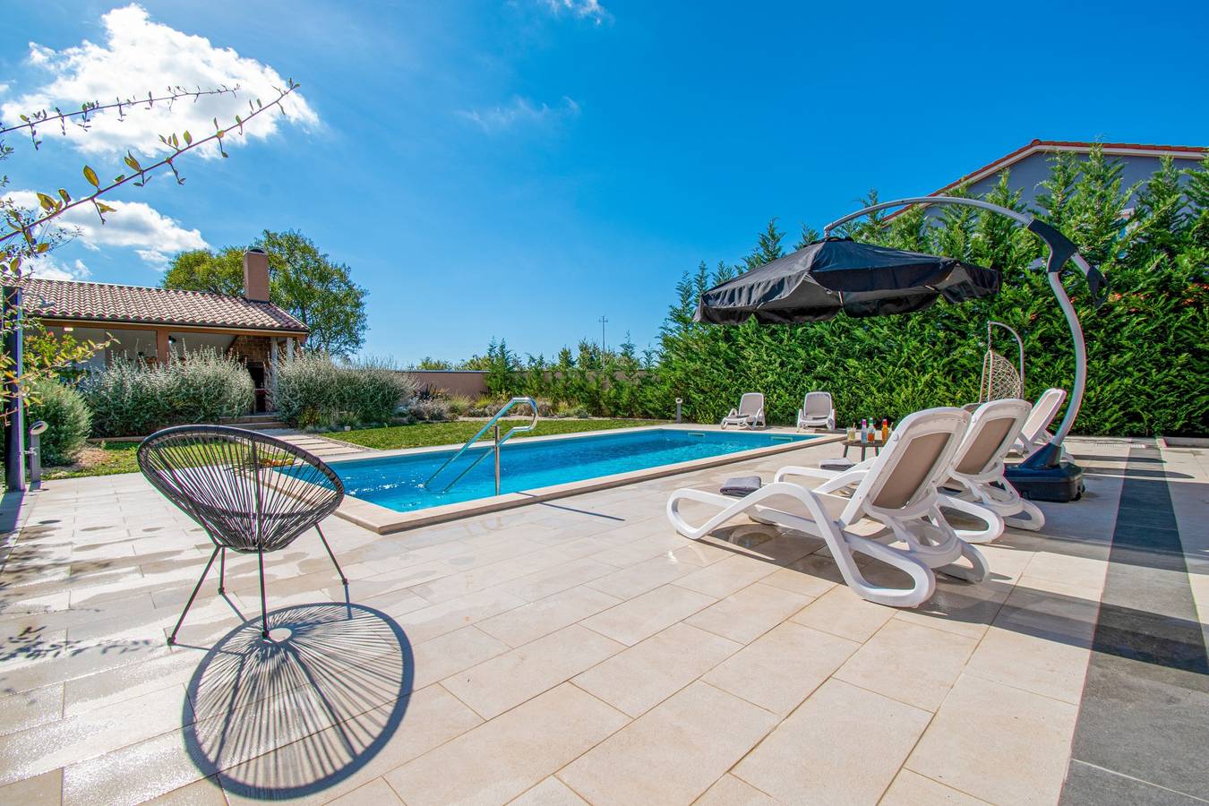 Pretty family villa with private pool near Pula. in Marčana, Southcoast Istria