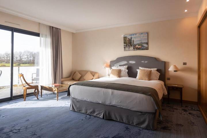 Hôtel pour 2 personnes, avec sauna et piscine ainsi que vue et jardin à Margaux - 2