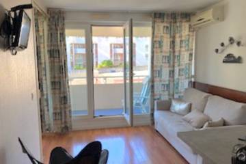 Gîte pour 3 personnes, avec terrasse dans Casino de la Plage (Arcachon)