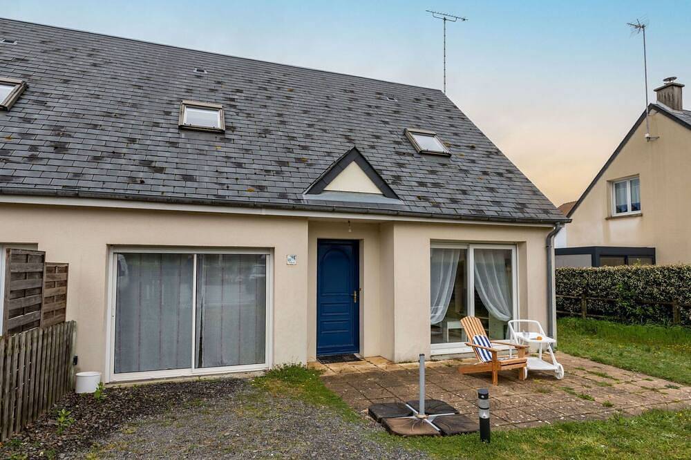 Stunning  villa for 4 people with Wifi, Tv, terrace, pets allowed and parking in Hauteville-sur-Mer, Coutances