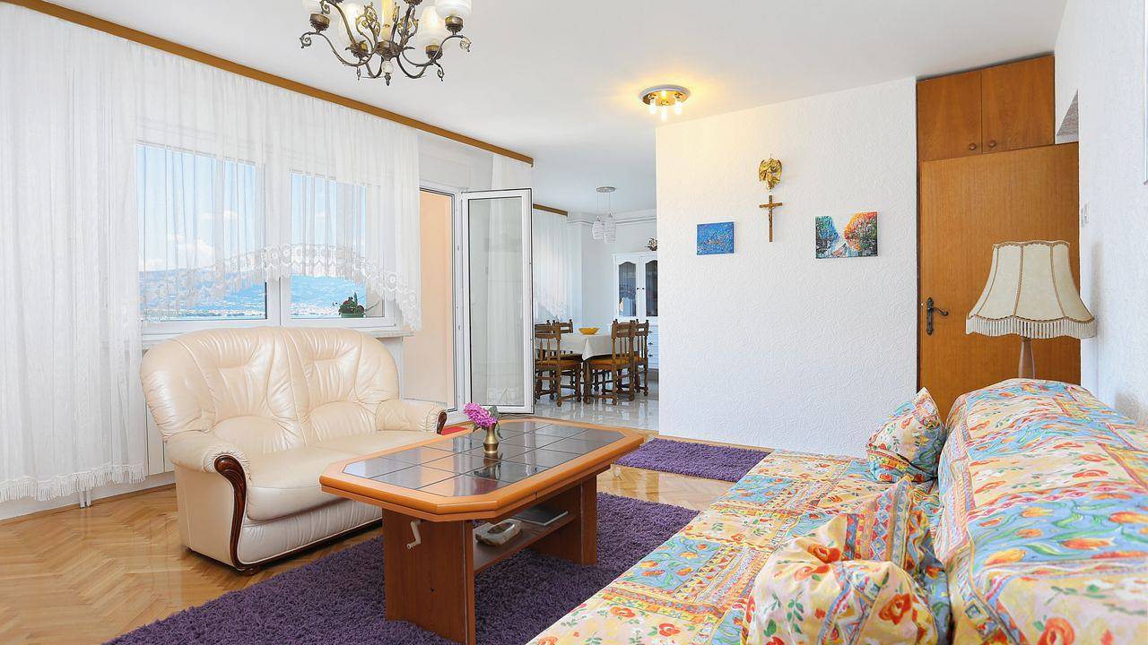 Ganze Ferienwohnung, Ferienwohnung für 6 Personen (92 m²) in Arbanija in Arbanija, Ciovo