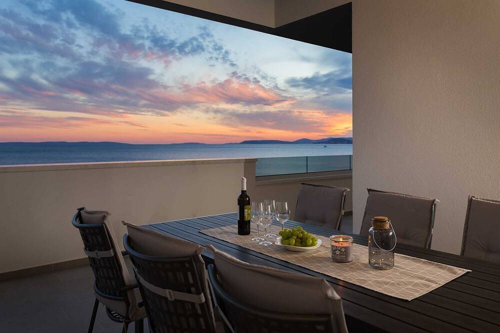 Appartamento vacanze a Podstrana a partire da 658€ a notte