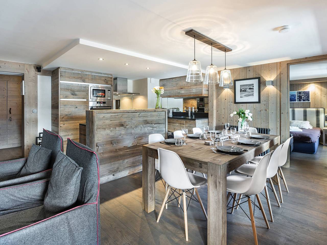 Appartement entier, Appartement de standing avec balcon en plein centre, près des pistes - 4 chambres, 8 personnes in Val-d'Isère, Massif du Ruitor