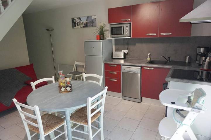 Location de vacances pour 6 personnes, avec jardin et vue à Dompierre-sur-Mer
