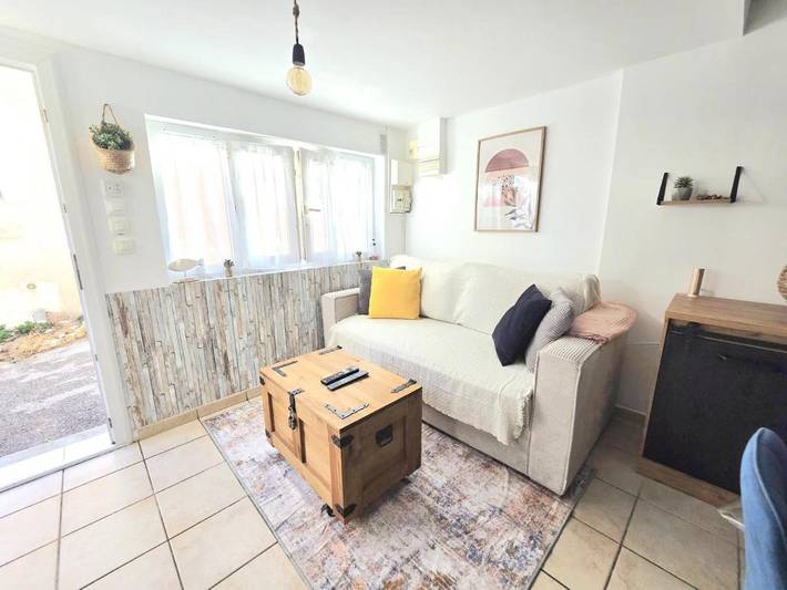 Gîte pour 4 personnes, avec terrasse et vue dans Les Goudes - 2